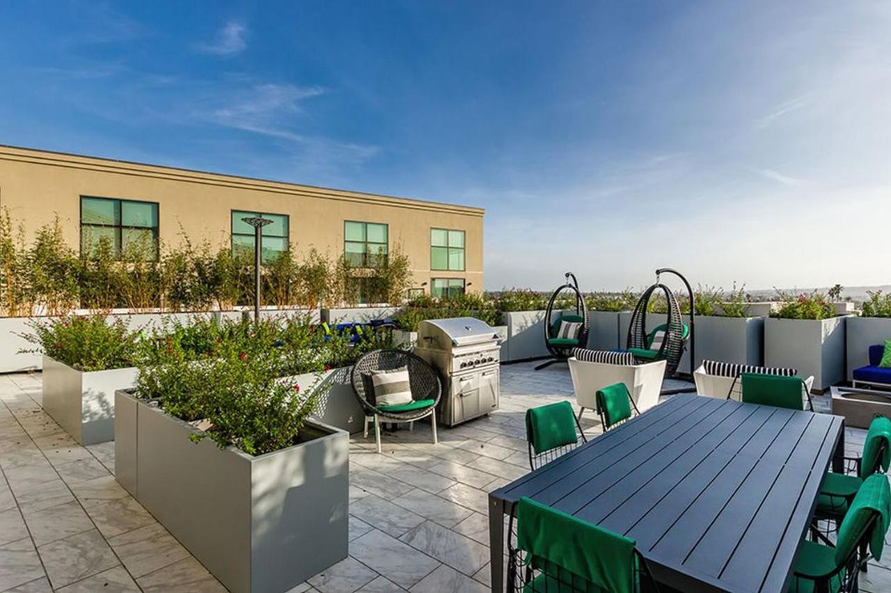 One Lux Stay At The Mansfield Miracle Mile Los Angeles Exterior foto
