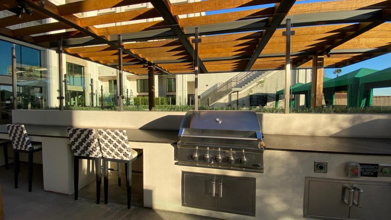 One Lux Stay At The Mansfield Miracle Mile Los Angeles Exterior foto