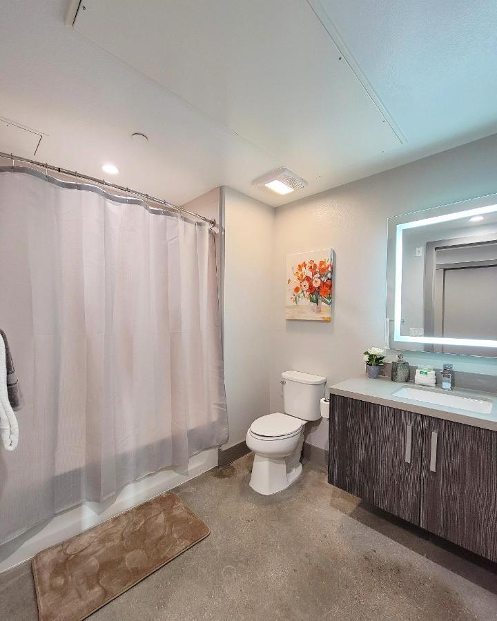 One Lux Stay At The Mansfield Miracle Mile Los Angeles Exterior foto